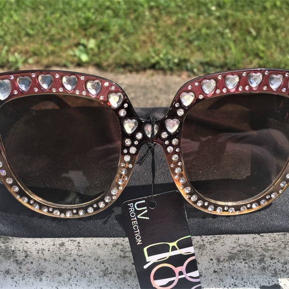 UV Shades Accessories - Super Cute UV protector sunglasses